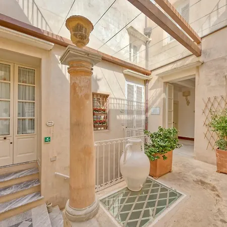 Palazzo Mosco - Dimora Storica Hotel 4*