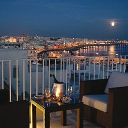 Palazzo Mosco - Dimora Storica 4*