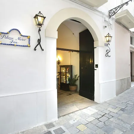 Готель Palazzo Mosco - Dimora Storica 4*