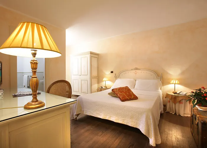 Palazzo Mosco - Dimora Storica 4*