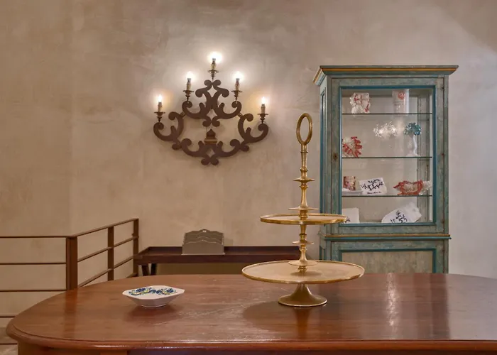 Palazzo Mosco - Dimora Storica 4*