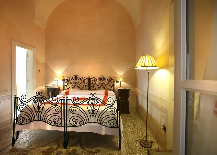 Palazzo Mosco - Dimora Storica 4*