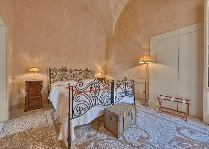 Palazzo Mosco - Dimora Storica Otel 4*